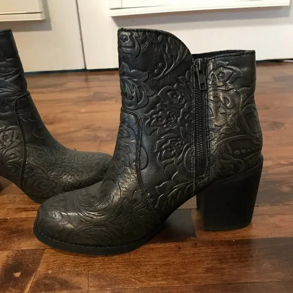 Sterling River Black/Grey Ankle Boots for Women - Picture 7 of 8